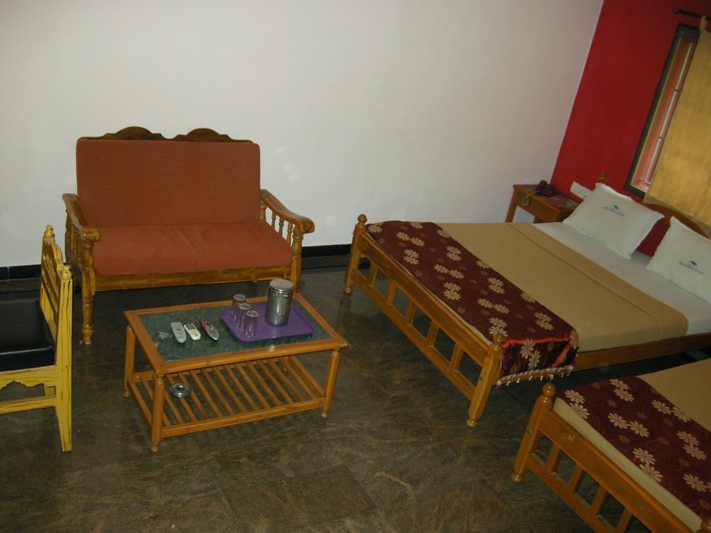 Hotel Nala Residency Tiruvannāmalai Extérieur photo