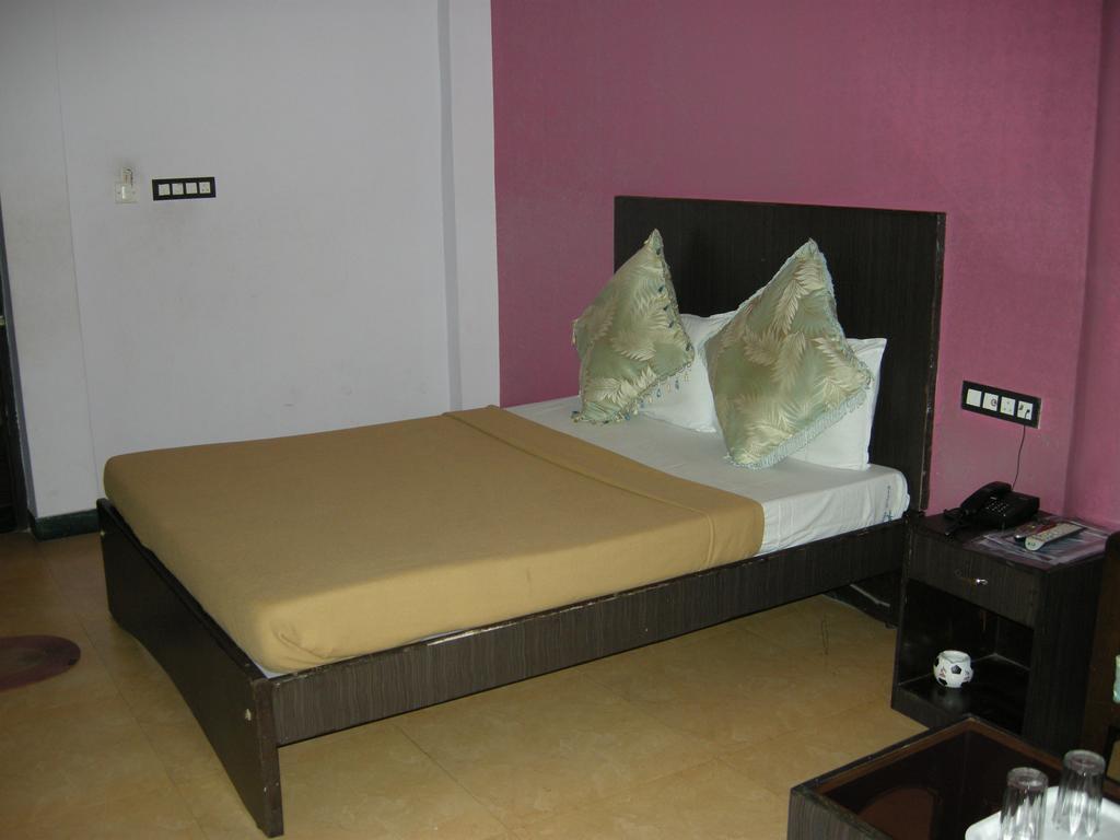 Hotel Nala Residency Tiruvannāmalai Chambre photo