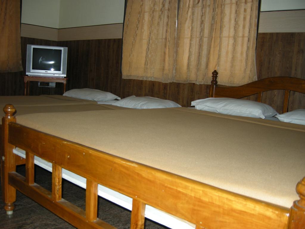 Hotel Nala Residency Tiruvannāmalai Extérieur photo