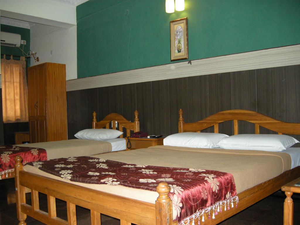 Hotel Nala Residency Tiruvannāmalai Chambre photo