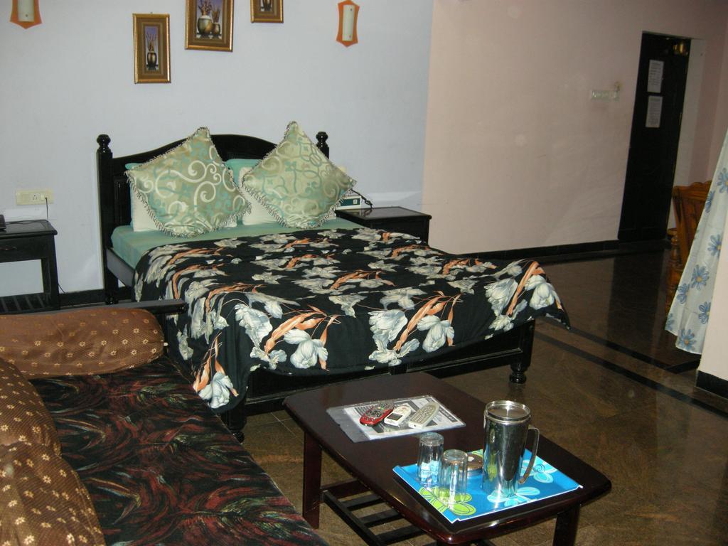 Hotel Nala Residency Tiruvannāmalai Chambre photo